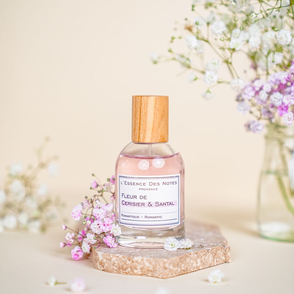 Essence des notes Eau de Parfum Fleur de ceriser & Santal 50ml