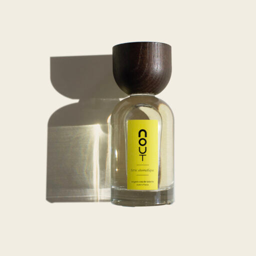 Définition concentration parfum : guide des eaux de cologne à l’extrait