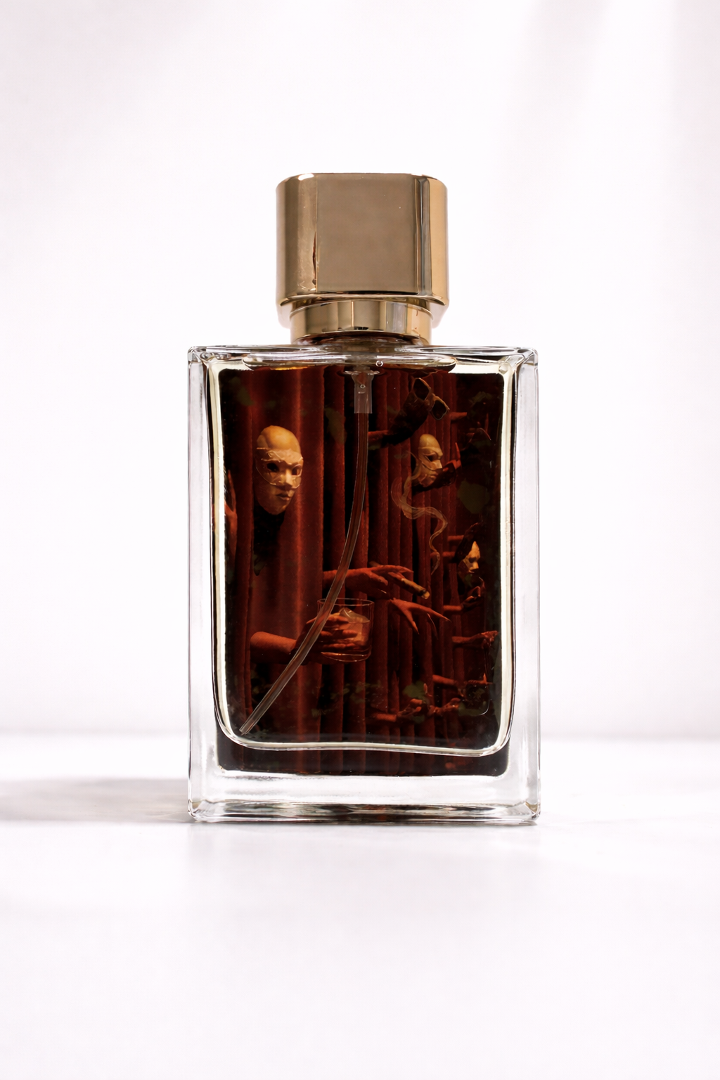 18Montmartre eau de parfum le rouge bar